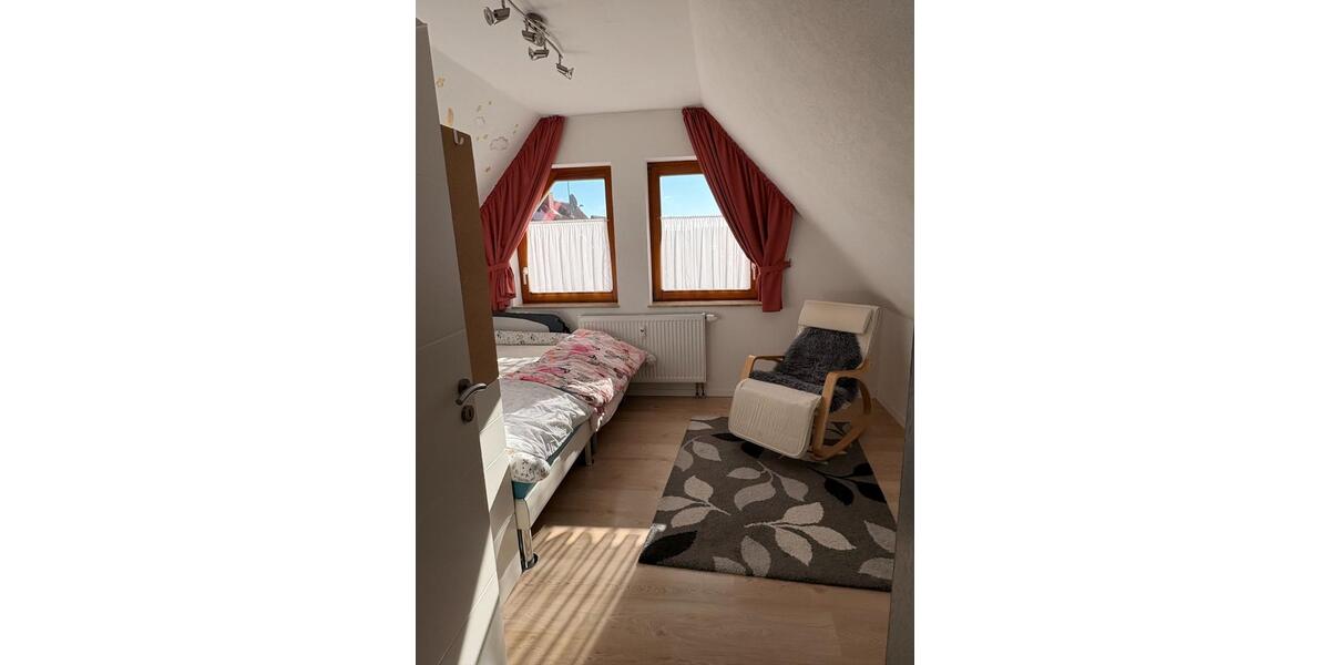 Maisonettenwohnung Villingen-Schwenningen Schwenningen - 4.5 Zimmer, 118 m&sup2;, 265.000&euro; | Angebot:25239346