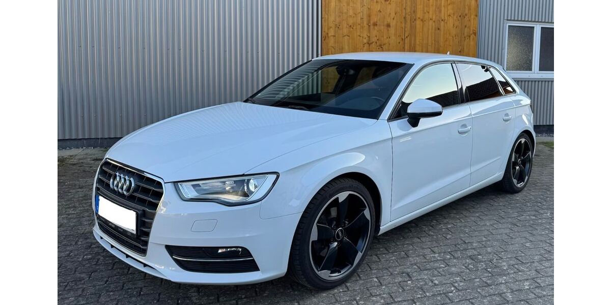 Audi A3 157.000 km 11.500 &euro; Tuttlingen 78532