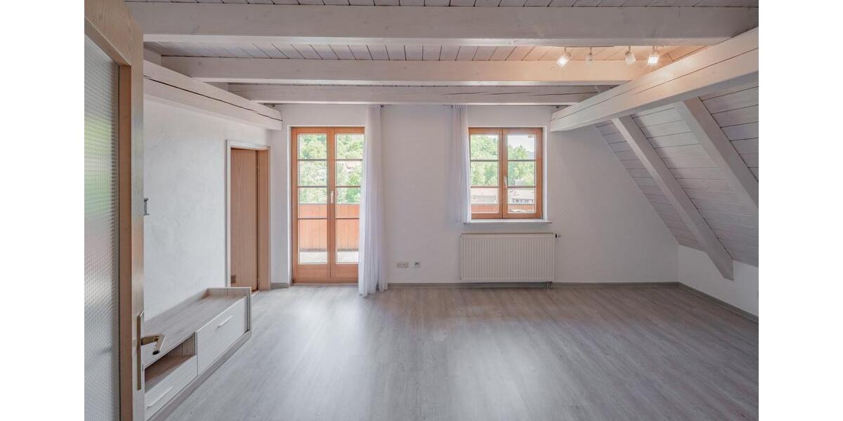 Maisonettenwohnung Schiltach - 4 Zimmer, 93 m&sup2;, 950&euro; | Angebot:25289314