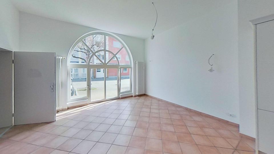 Erdgeschoßwohnung Donaueschingen - 7 Zimmer, 312 m&sup2;, 2.190&euro; | Angebot:25807502