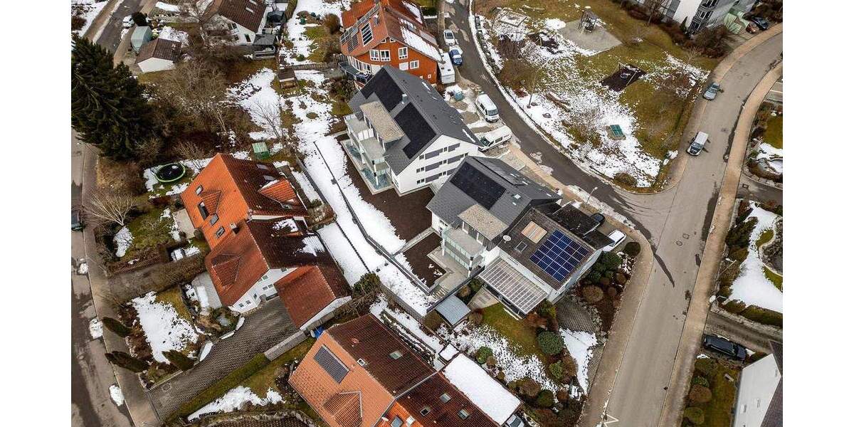 Etagenwohnung Villingen-Schwenningen Schwenningen - 3 Zimmer, 81 m&sup2;, 352.350&euro; | Angebot:25690652