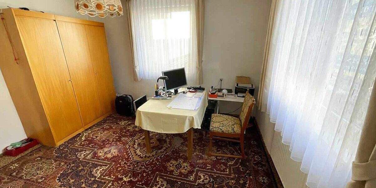 Mehrfamilienhaus, Wohnhaus Villingen-Schwenningen Villingen - 7 Zimmer, 215 m&sup2;, 559.000&euro; | Angebot:25685278