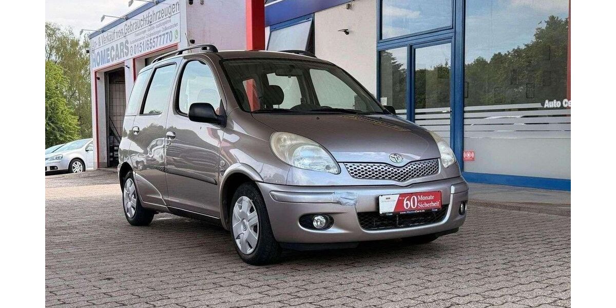 Toyota Yaris 175.000 km 2.999 &euro; Oberndorf am Neckar 78727