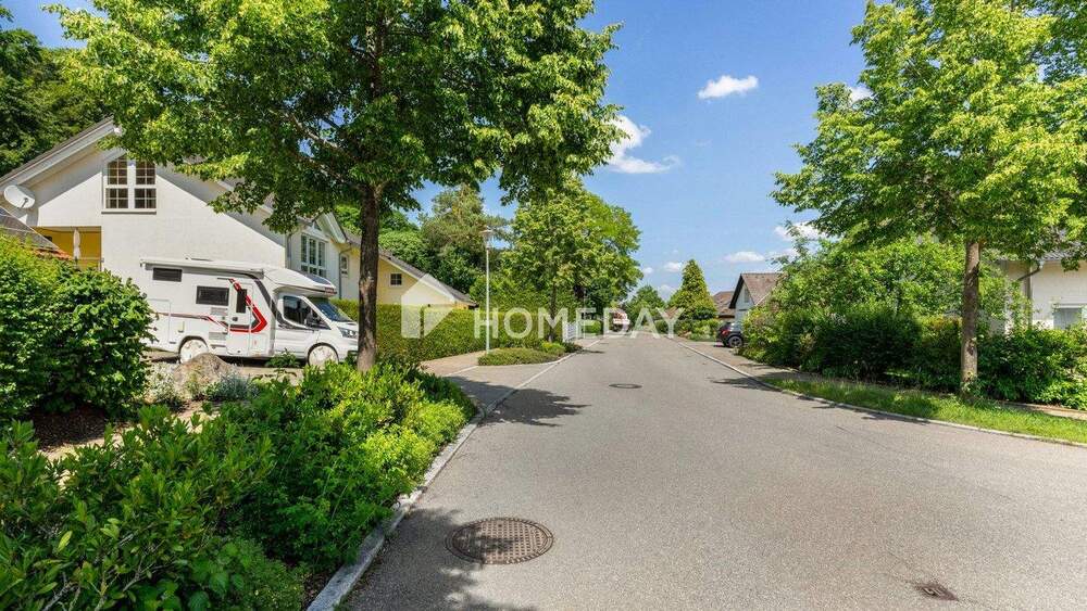 Mehrfamilienhaus, Wohnhaus Deißlingen Lauffen - 8 Zimmer, 230 m&sup2;, 760.000&euro; | Angebot:25677578