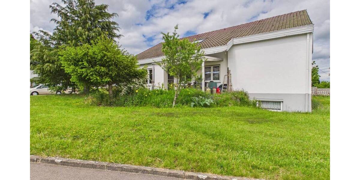 Einfamilienhaus Rottweil / Bühlingen Rottweil - 1 Zimmer, 259 m&sup2;, 489.000&euro; | Angebot:26686445