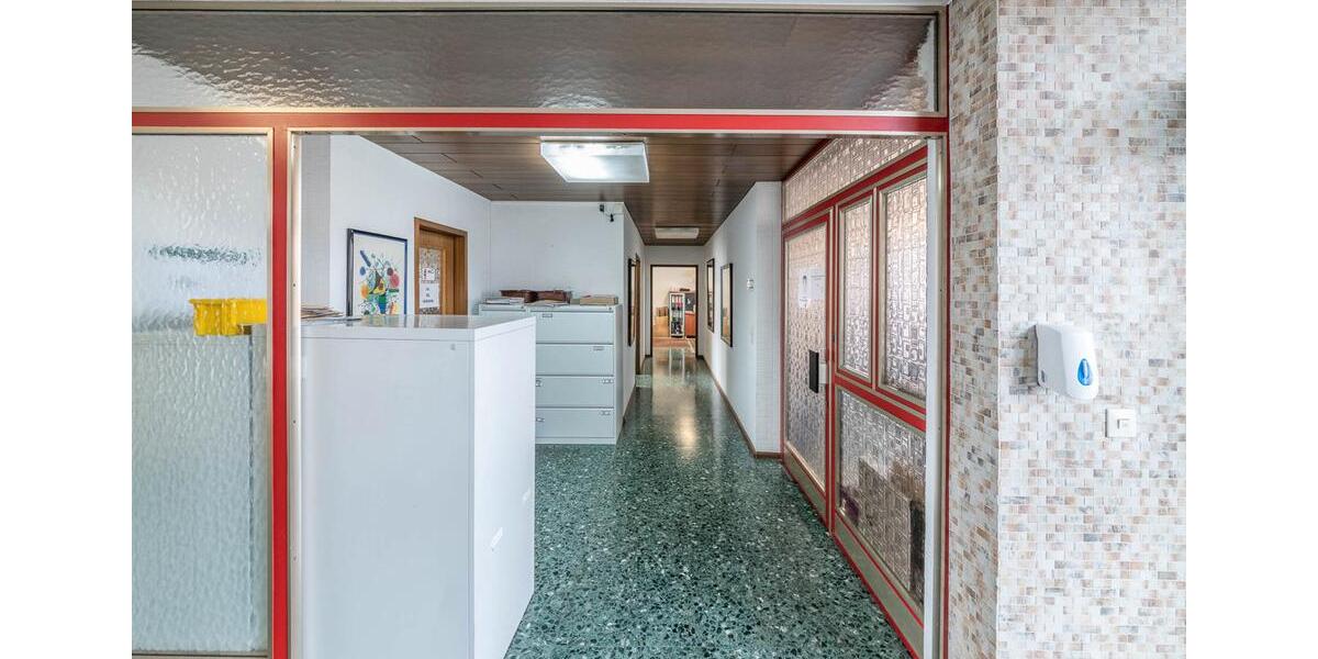 Gewerbeobjekt Villingen-Schwenningen Schwenningen - 585&euro; | Angebot:23642249