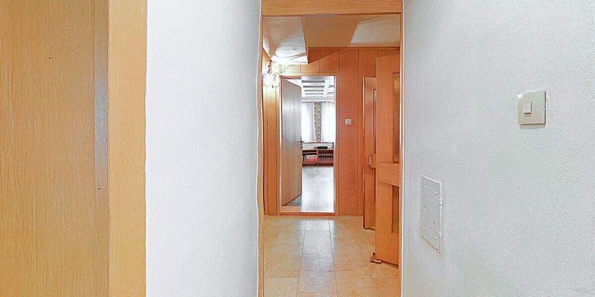 Einfamilienhaus Vöhrenbach Stadtgebiet - 1 Zimmer, 204 m&sup2;, 195.000&euro; | Angebot:25747049