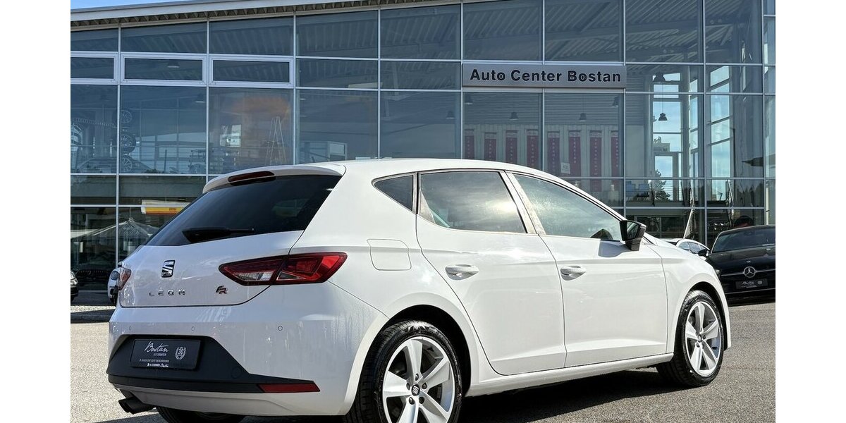 Seat Leon 1.4 TSI FR NAVIGATION/PANORAMA/SHZ/1.HAND 99.990 km 12.900 &euro; Villingen-Schwenningen 78054
