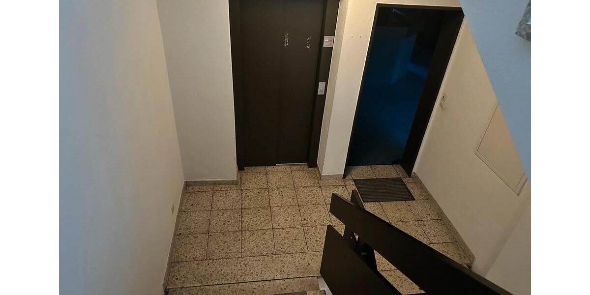 Gewerbeobjekt Villingen-Schwenningen Schwenningen - 2.850&euro; | Angebot:24522564