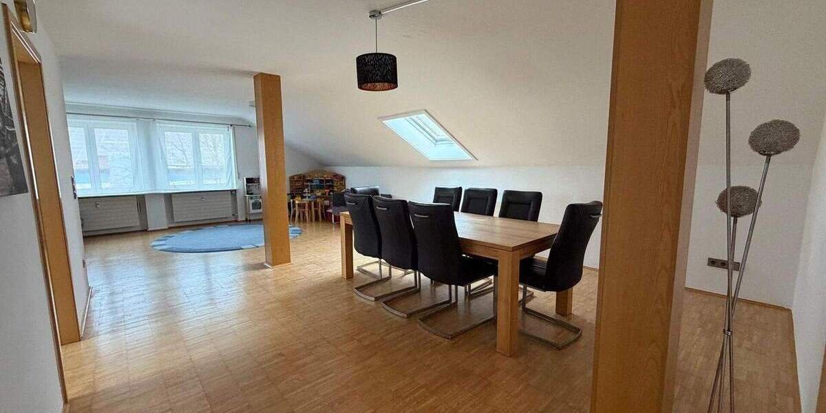 Etagenwohnung Villingen-Schwenningen Villingen - 2 Zimmer, 70 m&sup2;, 199.000&euro; | Angebot:25735193