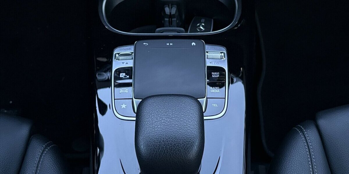 Mercedes-Benz A 250 BUSSINES/NAVIGATION/HIGHPERFORMACE-LED/PDC 123.953 km 19.900 &euro; Villingen-Schwenningen 78054