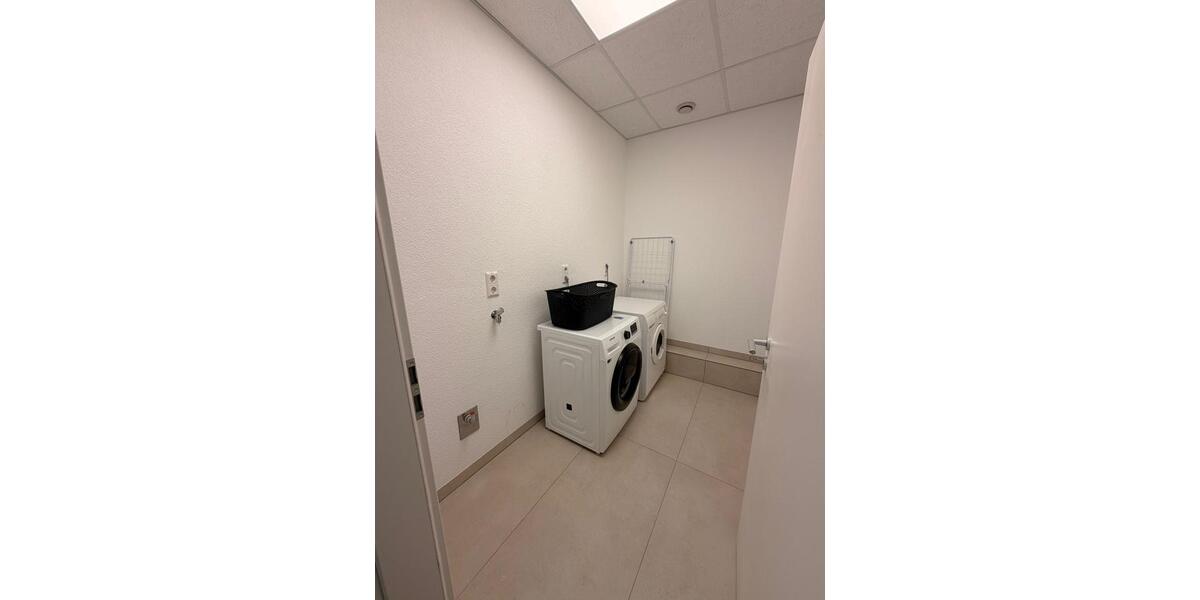 Etagenwohnung Trossingen - 2 Zimmer, 35 m&sup2;, 680&euro; | Angebot:25920960