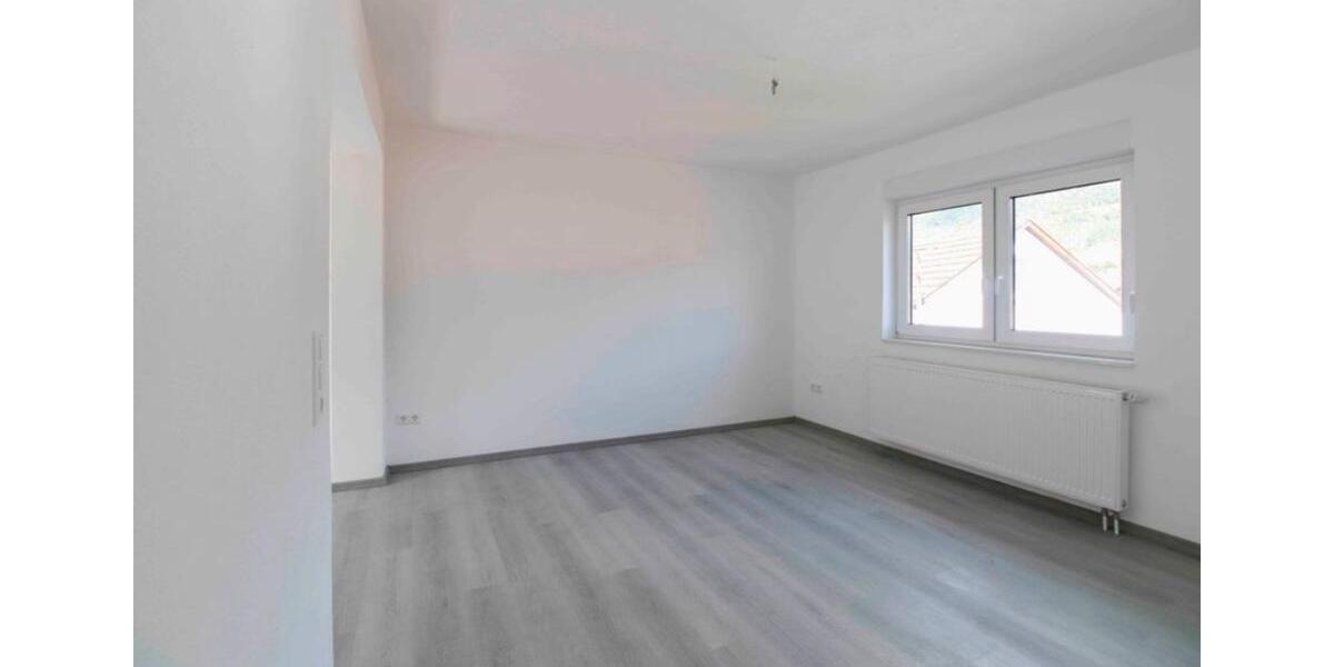 Etagenwohnung Seitingen-Oberflacht Oberflacht - 3 Zimmer, 100 m&sup2;, 1.200&euro; | Angebot:25980502