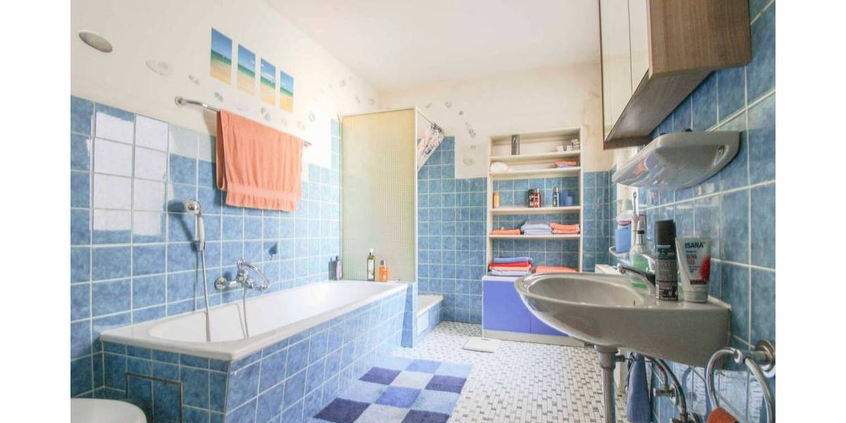 Mehrfamilienhaus, Wohnhaus Königsfeld im Schwarzwald Königsfeld - 1 Zimmer, 417 m&sup2;, 699.000&euro; | Angebot:26037211