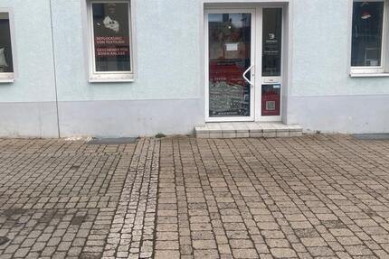 Gewerbeobjekt Villingen-Schwenningen Schwenningen - 590&euro; | Angebot:25906010