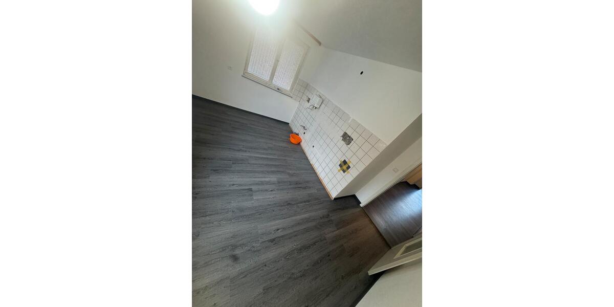 Etagenwohnung Lauterbach - 4 Zimmer, 90 m&sup2;, 690&euro; | Angebot:25923490