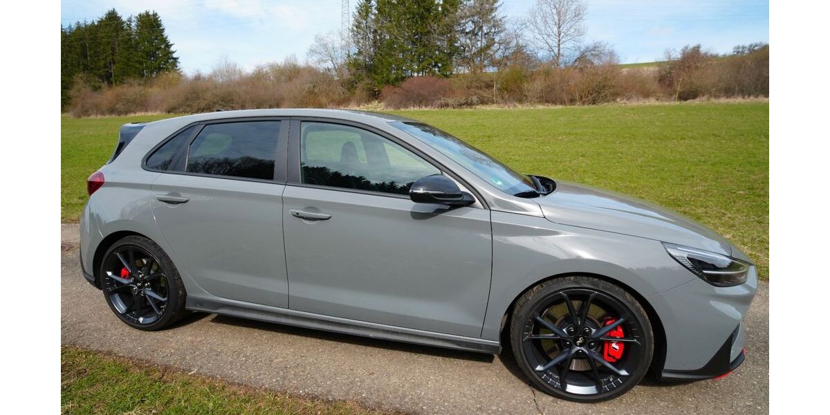 Hyundai i30 20.510 km 33.450 &euro; Schömberg 72355