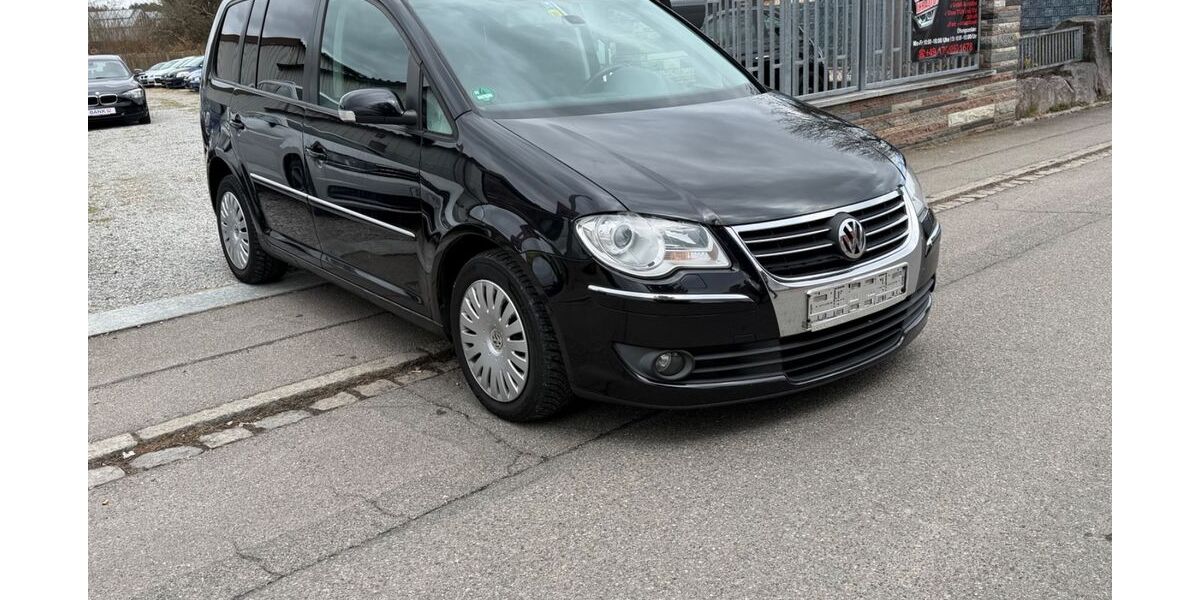 VW Touran 281.000 km 3.000 &euro; Bad-Dürrheim 78073