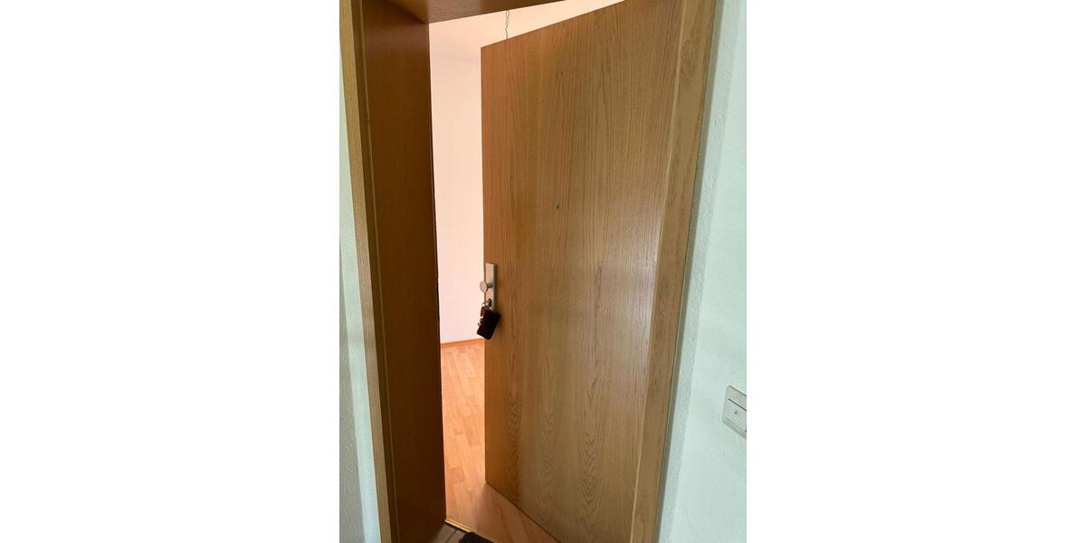Dachgeschoßwohnung Trossingen - 2 Zimmer, 50 m&sup2;, 158.000&euro; | Angebot:26578490