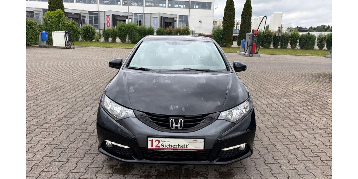 Honda Civic 76.000 km 9.999 &euro; Donaueschingen 78166