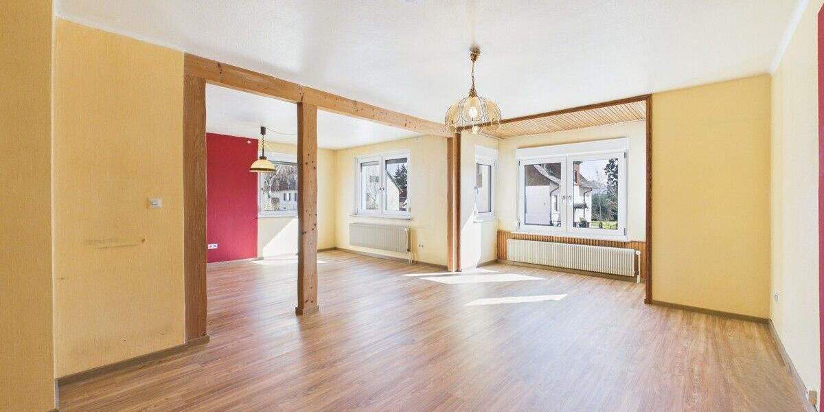 Einfamilienhaus Rottweil / Neukirch Neukirch - 9 Zimmer, 210 m&sup2;, 349.000&euro; | Angebot:25683391