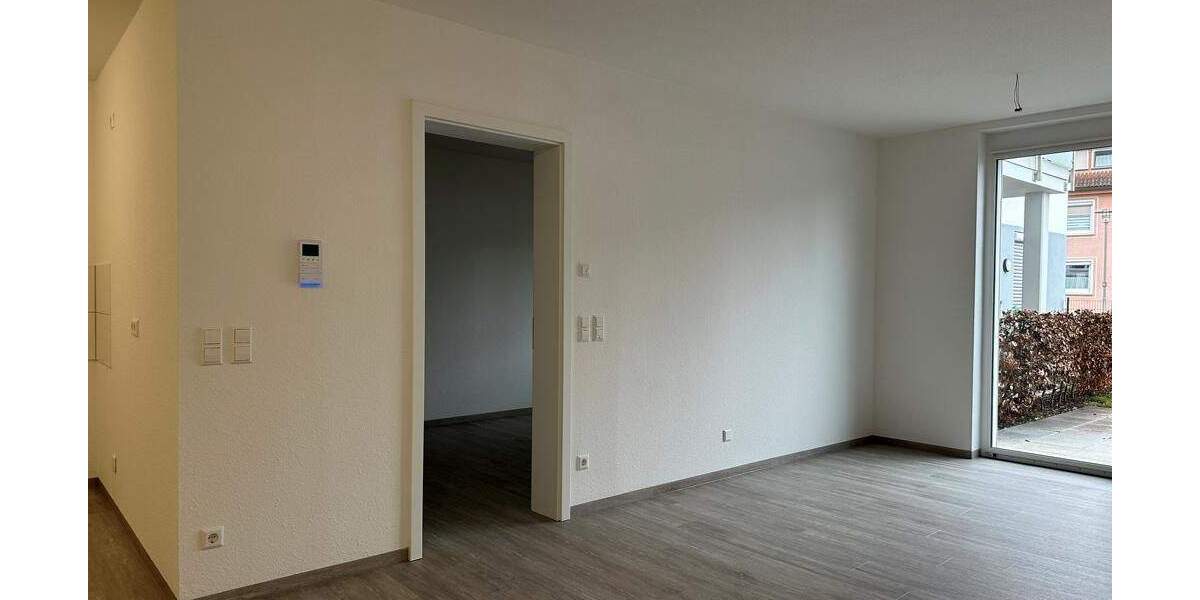 Etagenwohnung Blumberg - 2 Zimmer, 75 m&sup2;, 228.750&euro; | Angebot:26499645