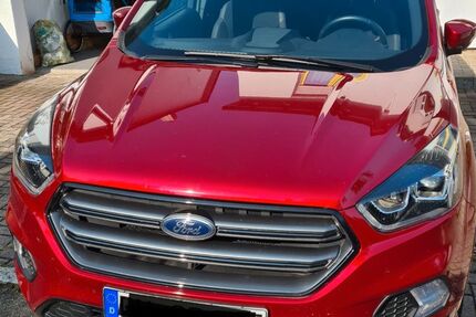 Ford Kuga 88.000 km 19.500 &euro; Sulgen 78713