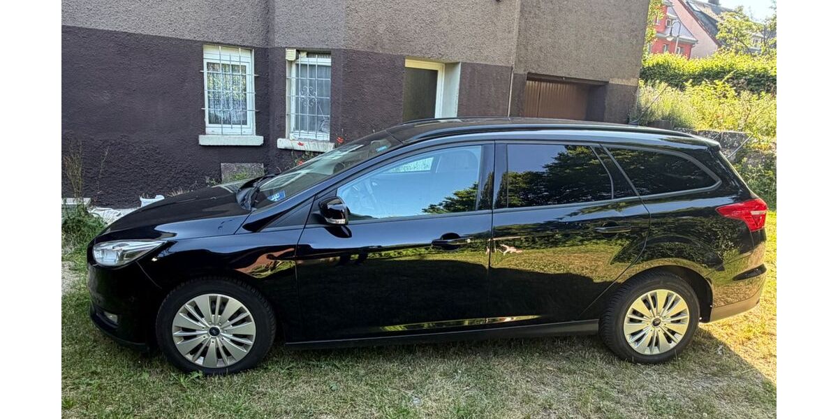 Ford Focus 180.000 km 5.299 &euro; Titisee-Naustadt 79822