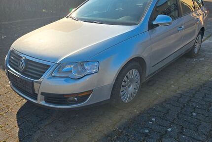 VW Passat Variant 170.000 km 2.750 &euro; Schömberg 72355