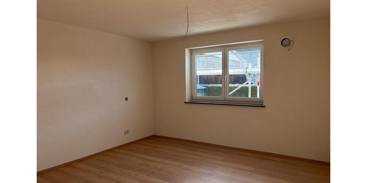 Erdgeschoßwohnung Geisingen - 3 Zimmer, 105 m&sup2;, 1.250&euro; | Angebot:25419453