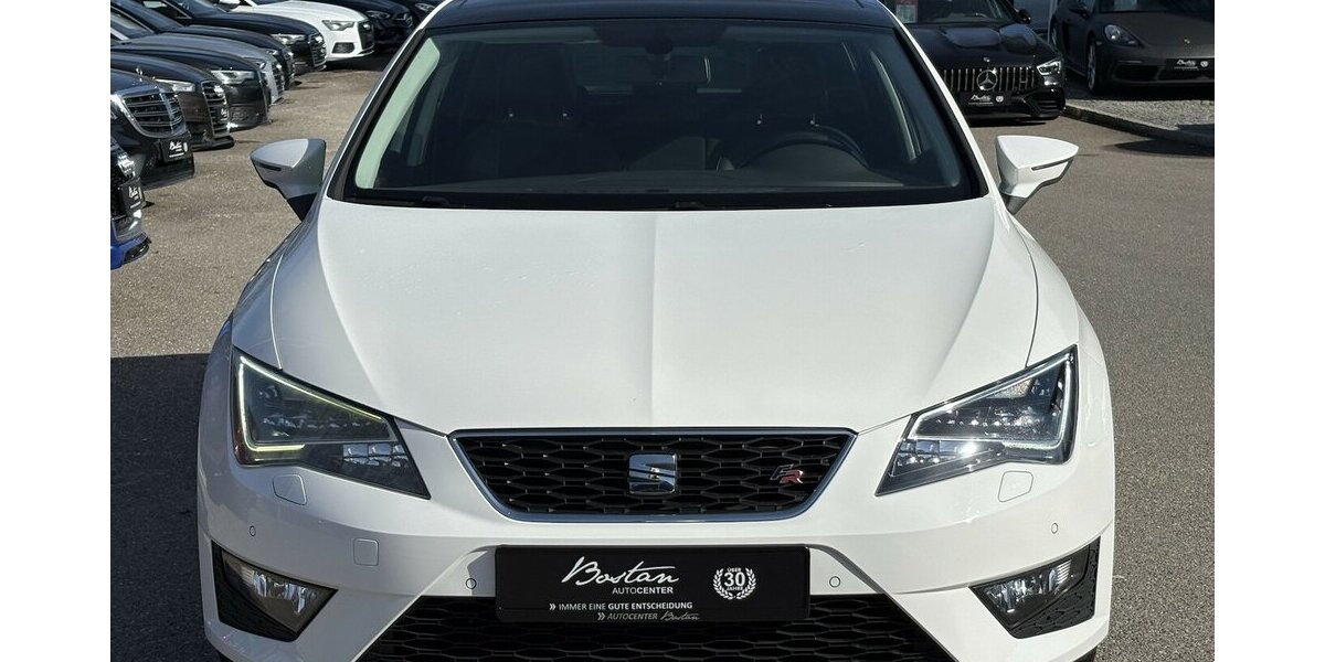 Seat Leon 1.4 TSI FR NAVIGATION/PANORAMA/SHZ/1.HAND 99.990 km 12.900 &euro; Villingen-Schwenningen 78054