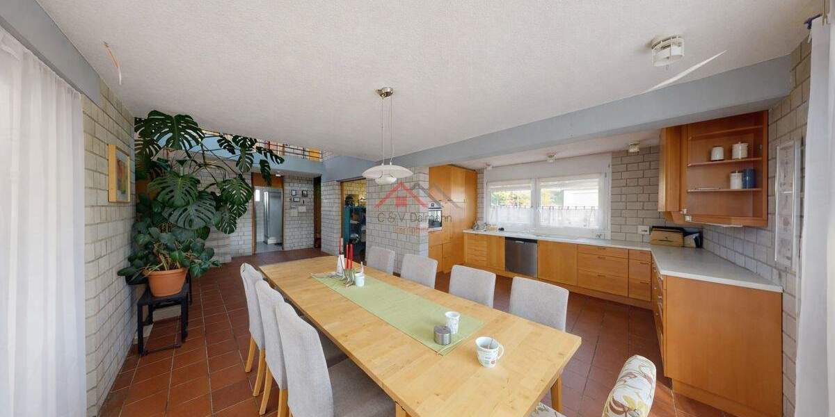 Einfamilienhaus Tuttlingen Möhringen - 8 Zimmer, 239 m&sup2;, 625.000&euro; | Angebot:25878548