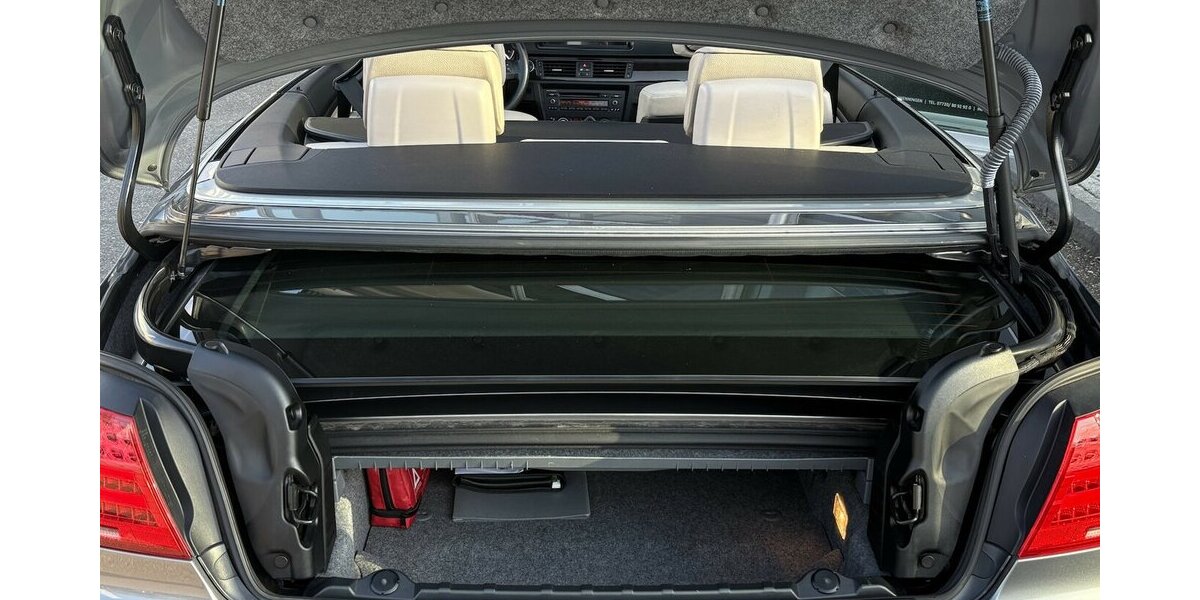 BMW 330d Cabrio HARMAN-KARDON/NAVI/CARPLAY/STANDHZ 152.513 km 16.900 &euro; Villingen-Schwenningen 78054