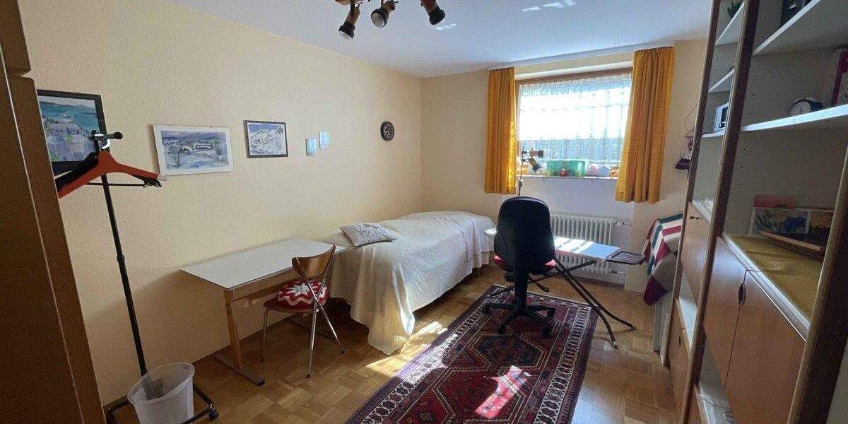 Bungalow Villingen-Schwenningen Villingen - 1 Zimmer, 315 m&sup2;, 698.000&euro; | Angebot:25685285