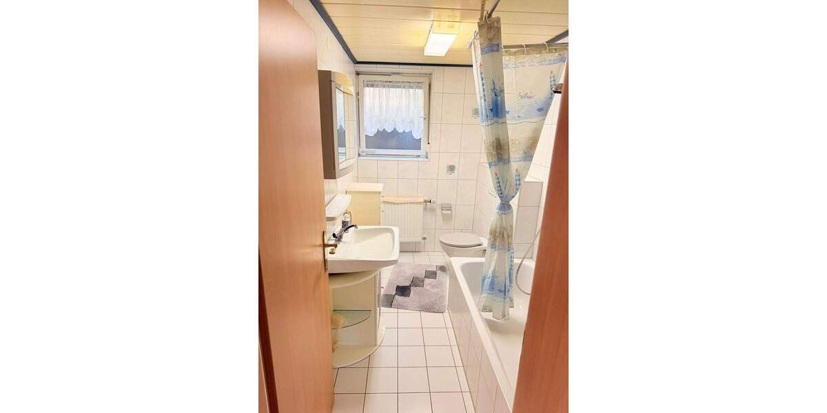 Einfamilienhaus Schonach im Schwarzwald - 6 Zimmer, 183 m&sup2;, 425.000&euro; | Angebot:25675868