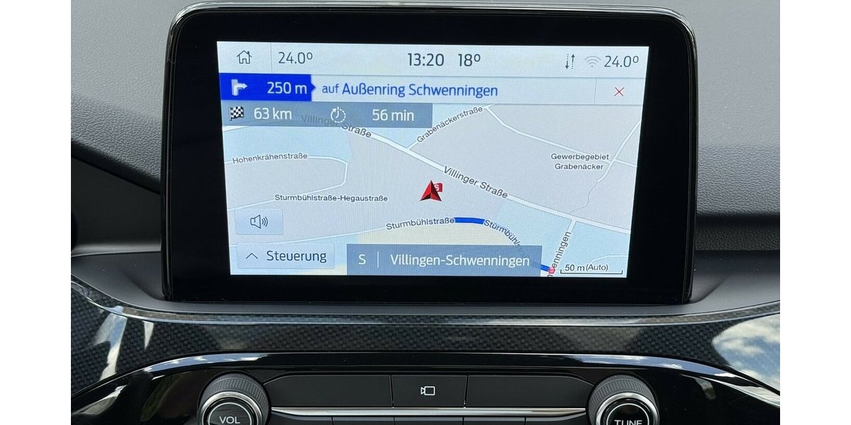 Ford Kuga 2.5 HYBRID ST-LINE X/PANORAMA/KAMERA/1.HAND 26.650 km 23.900 &euro; Villingen-Schwenningen 78054