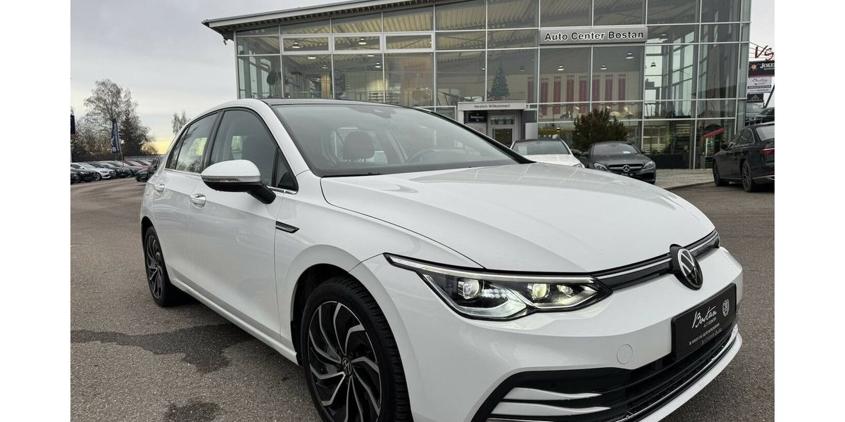 VW Golf 1 ST EDITION VIII LIM. STYLE/MASSAGE/MEMORY 128.913 km 16.800 &euro; Villingen-Schwenningen 78054