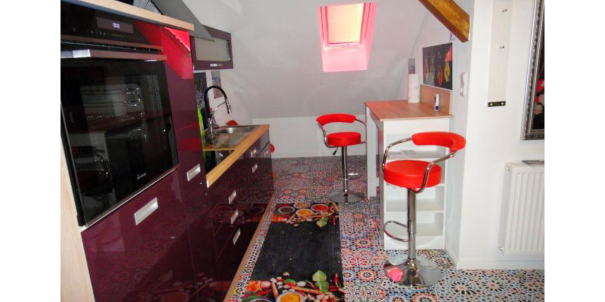 Dachgeschoßwohnung Villingen-Schwenningen Schwenningen - 2 Zimmer, 60 m&sup2;, 700&euro; | Angebot:24855423