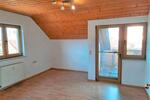 Dachgeschoßwohnung Wutach - 4 Zimmer, 107 m&sup2;, 320.000&euro; | Angebot:27236079