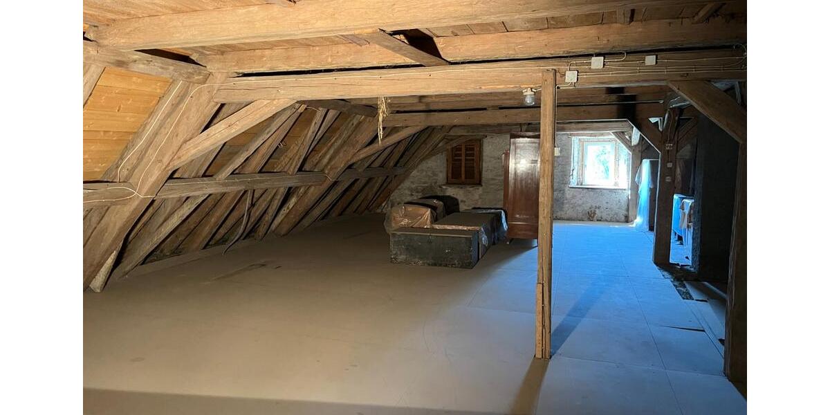 Bauernhaus, Landhaus Wutach - 8 Zimmer, 300 m&sup2;, 570.000&euro; | Angebot:22627426