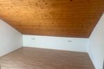 Dachgeschoßwohnung Dauchingen - 3.5 Zimmer, 85 m&sup2;, 800&euro; | Angebot:25841307