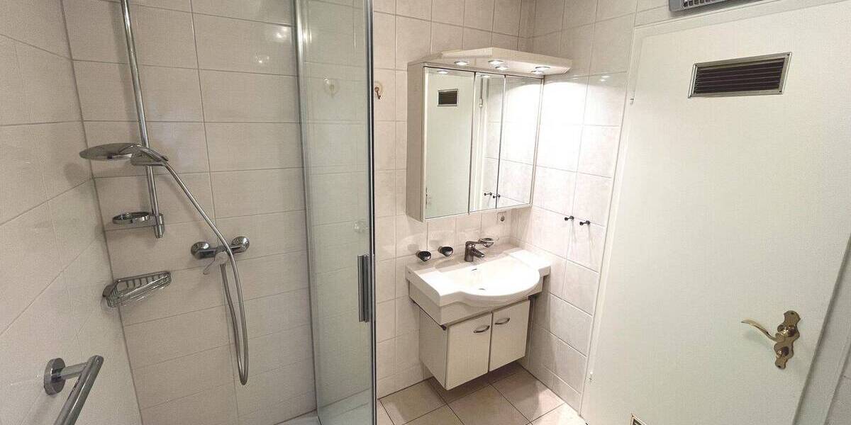 Etagenwohnung Tuttlingen - 3 Zimmer, 93 m&sup2;, 219.000&euro; | Angebot:25670859