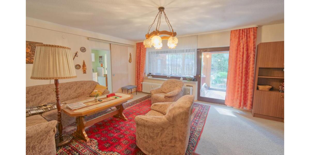 Großes Haus in sonniger Hanglage – ideal für Familien! - Zweifamilienhaus Epfendorf | Angebot:24421604