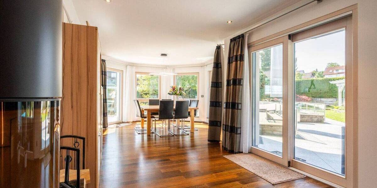 Mehrfamilienhaus, Wohnhaus Löffingen Dittishausen - 7 Zimmer, 257 m&sup2;, 999.000&euro; | Angebot:25678725