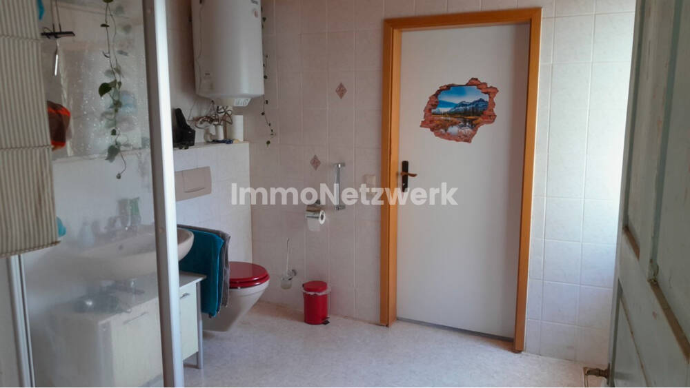 Bauernhaus, Landhaus Geisingen Gutmadingen - 5 Zimmer, 100 m&sup2;, 275.000&euro; | Angebot:25714617