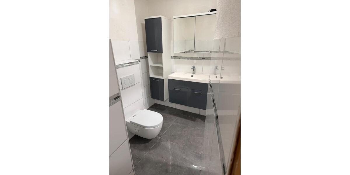 Etagenwohnung Tuttlingen - 3 Zimmer, 64 m&sup2;, 290.000&euro; | Angebot:24804773