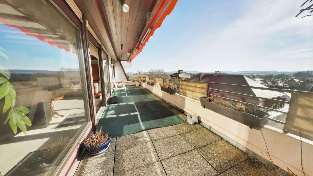 Etagenwohnung Donaueschingen - 3 Zimmer, 128 m&sup2;, 349.000&euro; | Angebot:24855977