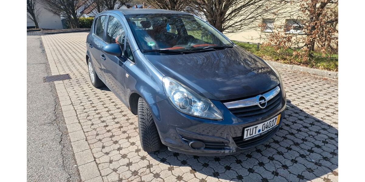 Opel Corsa 220.000 km 1.800 &euro; Tuttlingen 78532