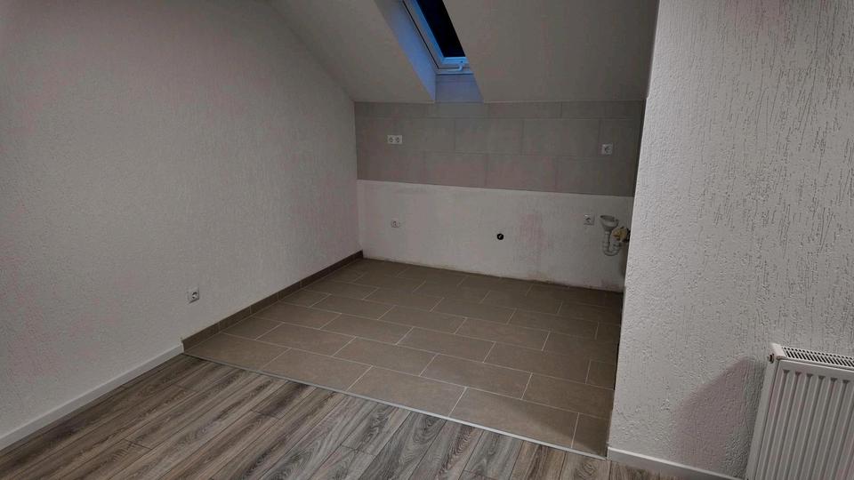 Dachgeschoßwohnung Tuttlingen - 2 Zimmer, 50 m&sup2;, 600&euro; | Angebot:25312636