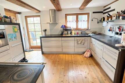 Haus Hüfingen - 8 Zimmer, 140 m&sup2;, 289.900&euro; | Angebot:26854154